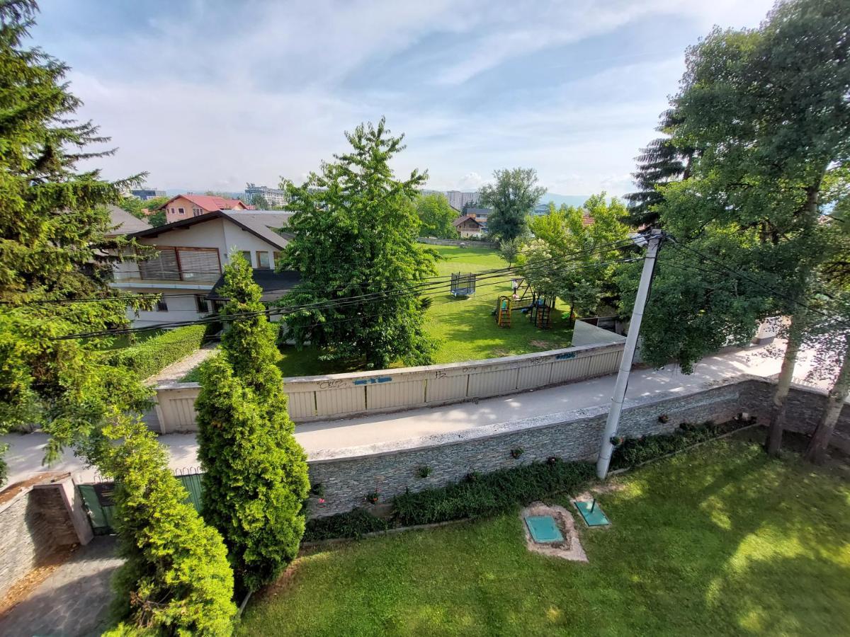 Hotel Brass- Free Parking Sarajevo Exteriör bild